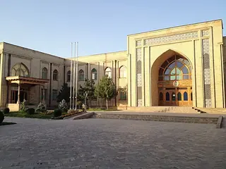 Здание: Ташкентский исламский институт